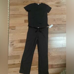 Butter soft and Vital Threads nursing outfit (black)